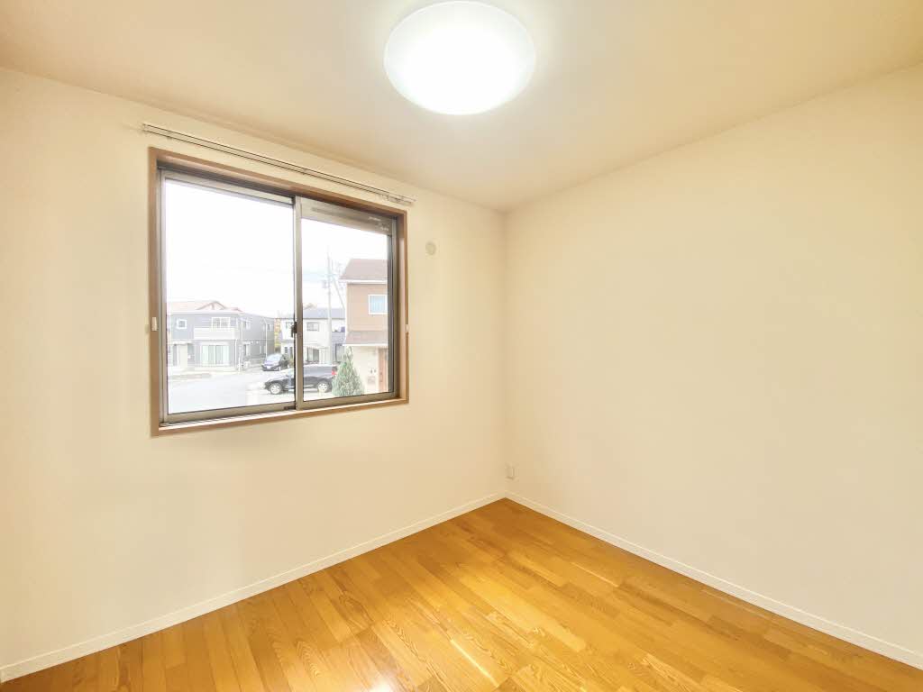 ヴィラ・アイリス A202号-9