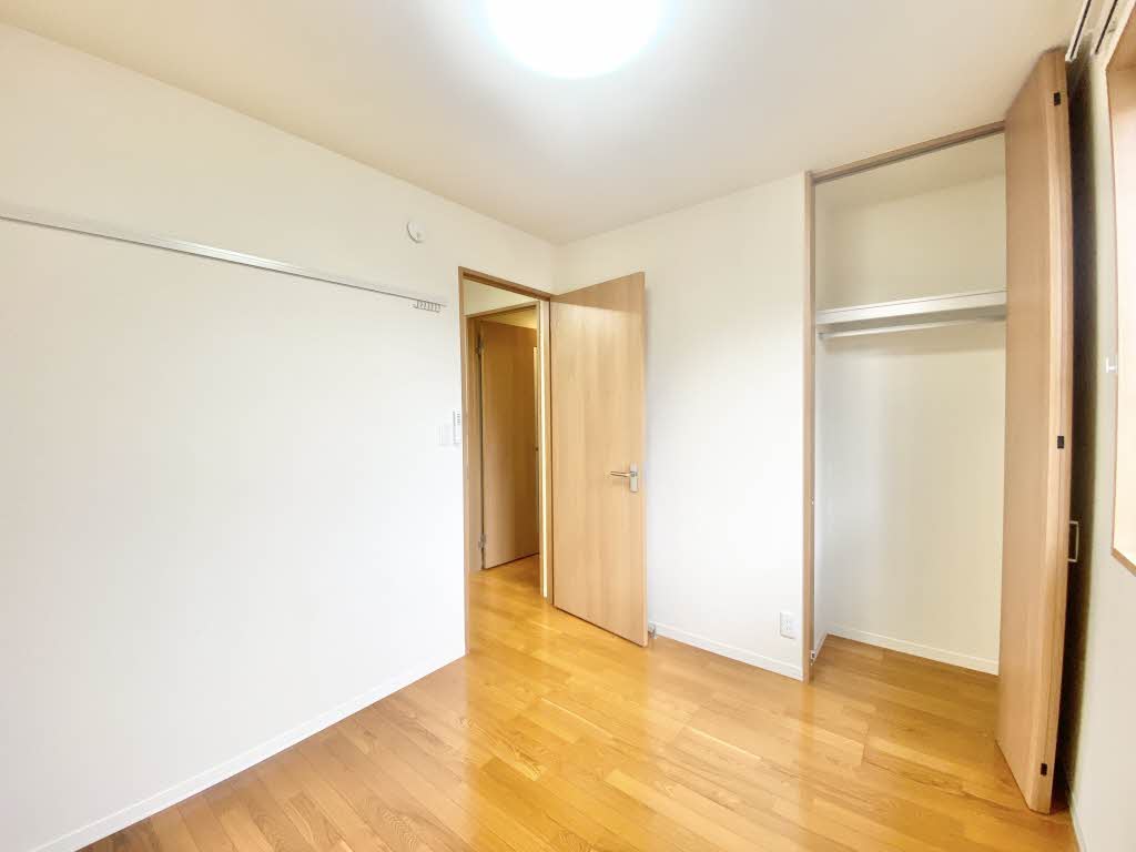 ヴィラ・アイリス A202号-10