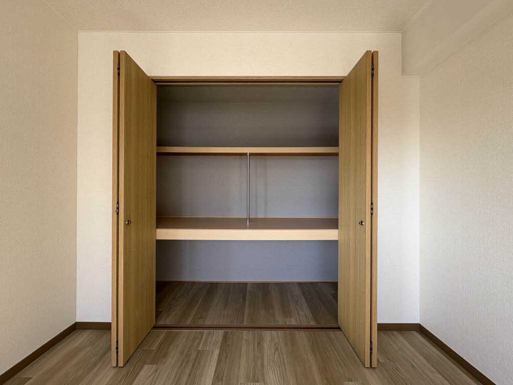 Ｓａｌｕｔｅ 0304号-7