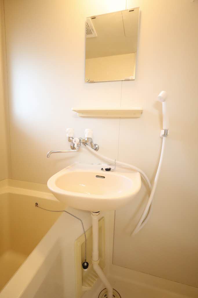 石神ハイツ B106号-5