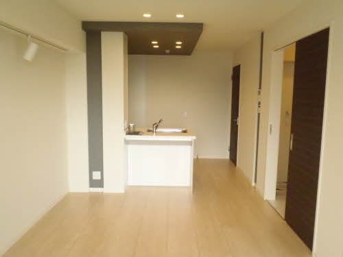 ウェルデンス上所島　弐番館 2303号-6