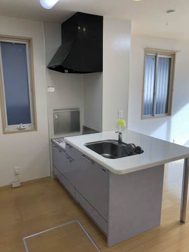 シーズンリバー　Ｔ．Ｍ．Ｍ． 0102号-8