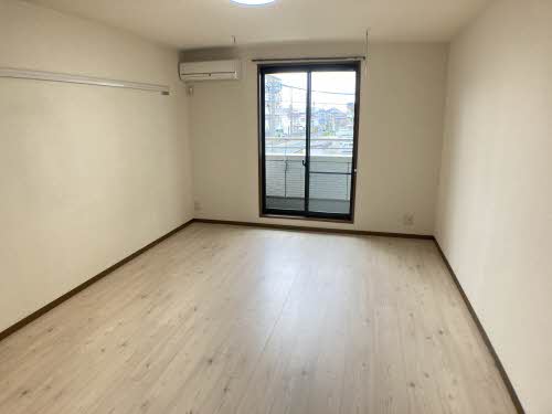 シャトレーオカダ B202号-11