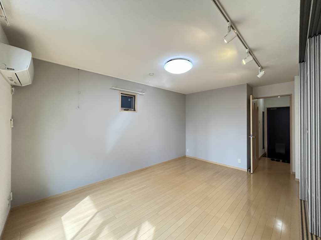 サンコート中町 A103号-3