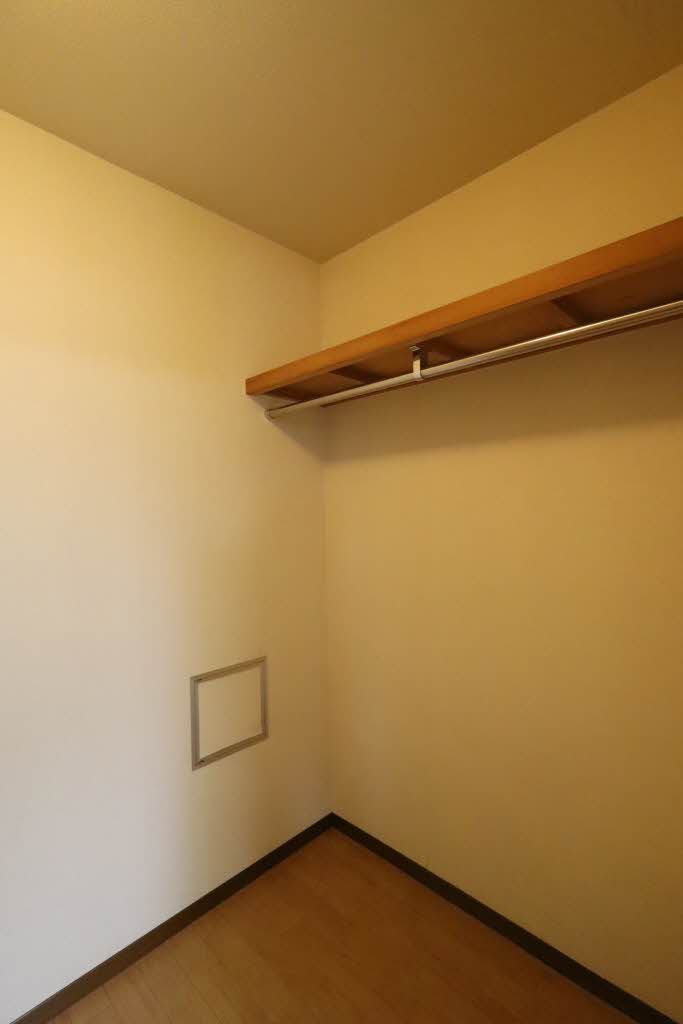 フォーレス・ナカス A102号-5