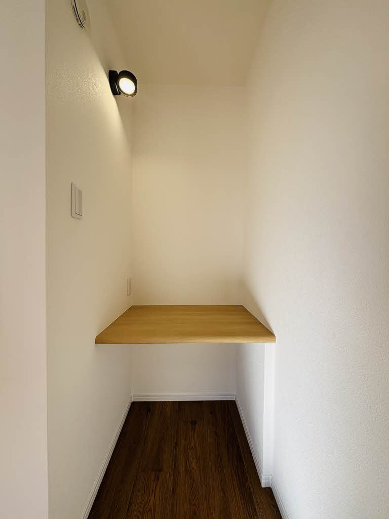 ＴＯＷＮＹ　ＨＡＹＡＫＡＷＡ A102号-6