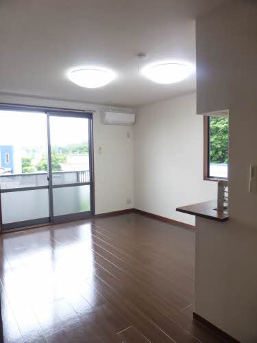 ウエストヒルズ 0201号-4