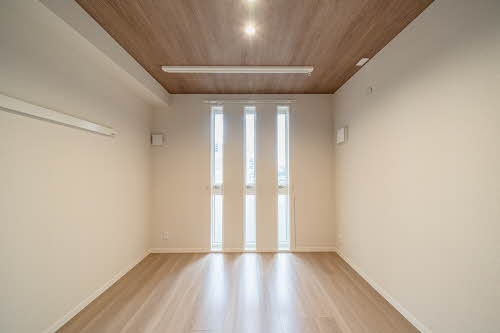 ロンドヴェルチュ川名 0301号-8