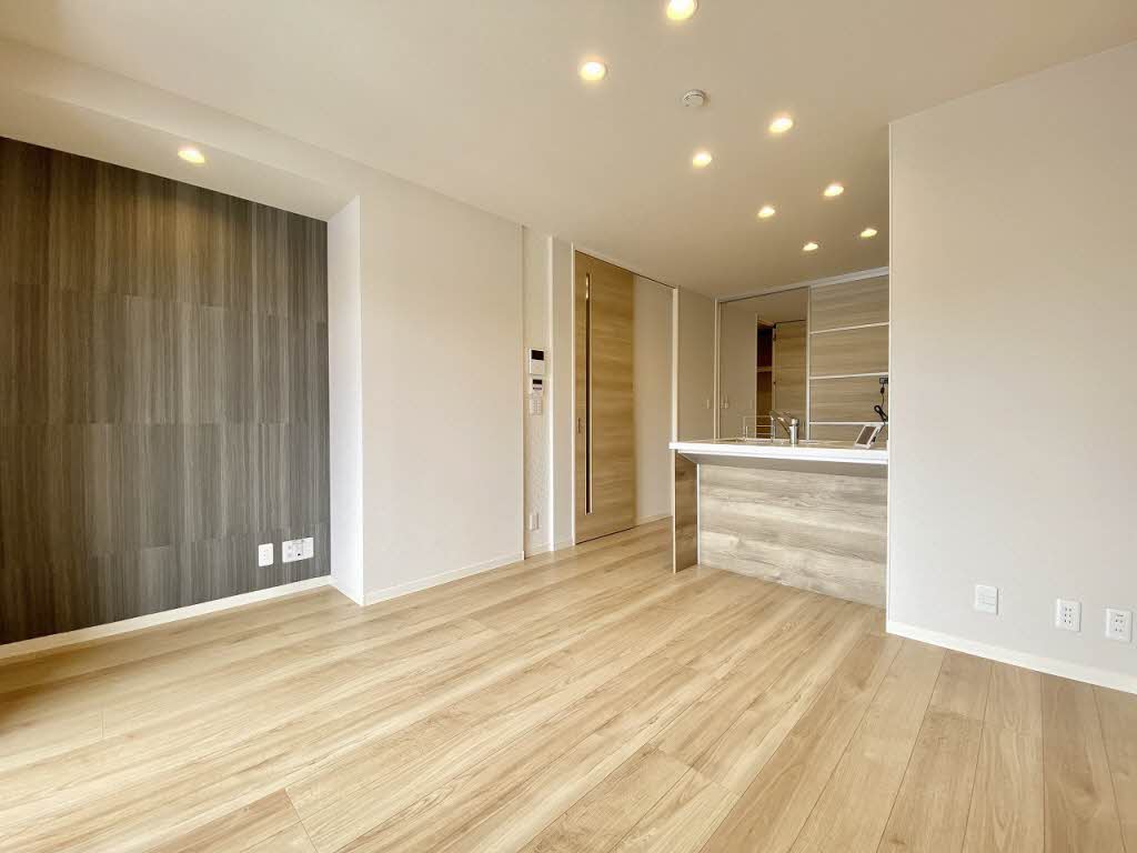 プレミアス安東 0101号-2