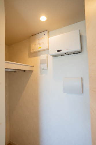 プレミアス安東 0303号-8