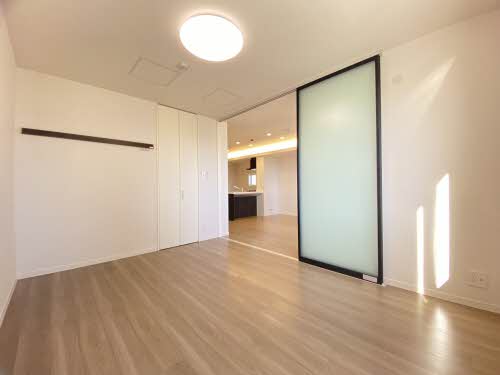 シャーメゾン白壁 0402号-6