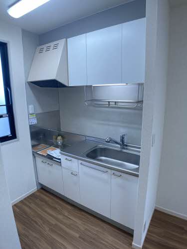 ウィステリア郷中 B201号-3