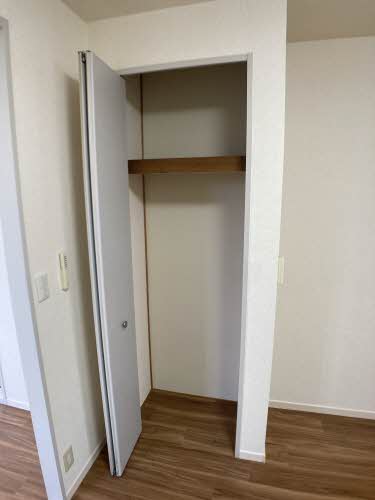 ウィステリア郷中 B201号-15