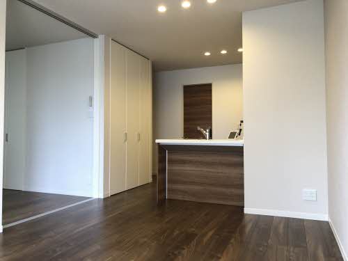 シャーメゾン四時福 0104号-2