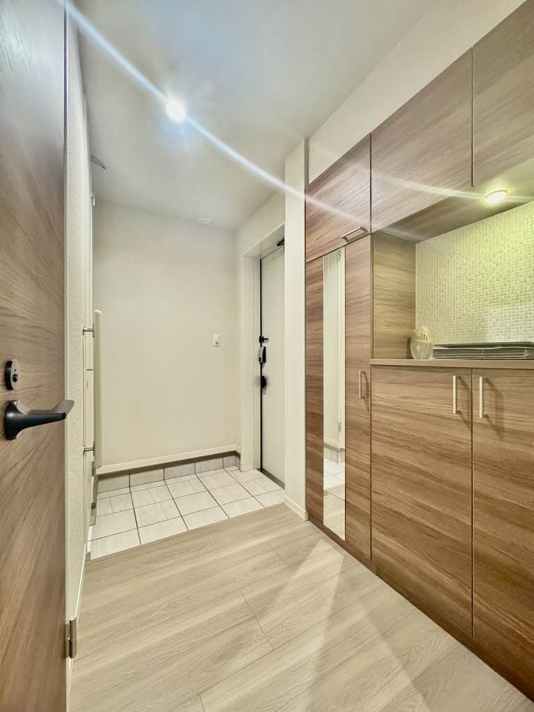 Ａｍｂｉｃｉａ東草深 0102号-8