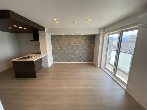 Ｔ‘Ｓ　スクエアⅡ 0302号-4