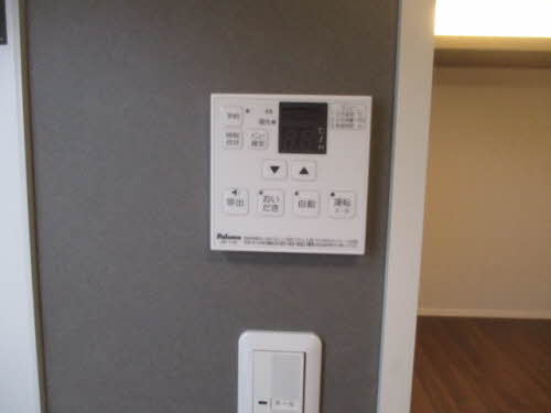 ＡＲＴ　ＲＯＯＭ 0101号-7