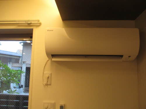 ＡＲＴ　ＲＯＯＭ 0101号-9