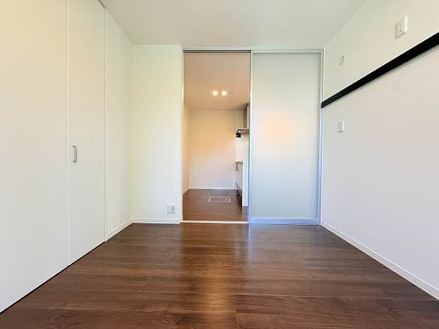 ART ROOM 0102号-9