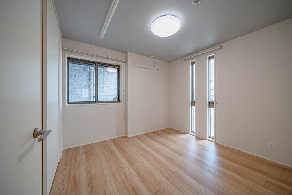 シャーメゾン 西岐阜 0201号-8