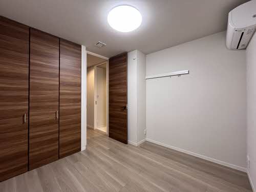 Crown Residence Ⅰ-14