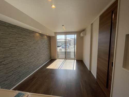 シャーメゾン広町 0102号-2