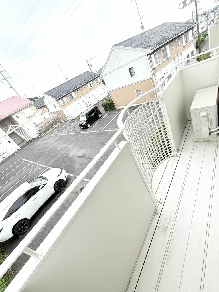 T.TOWNリヴェール F201号-15