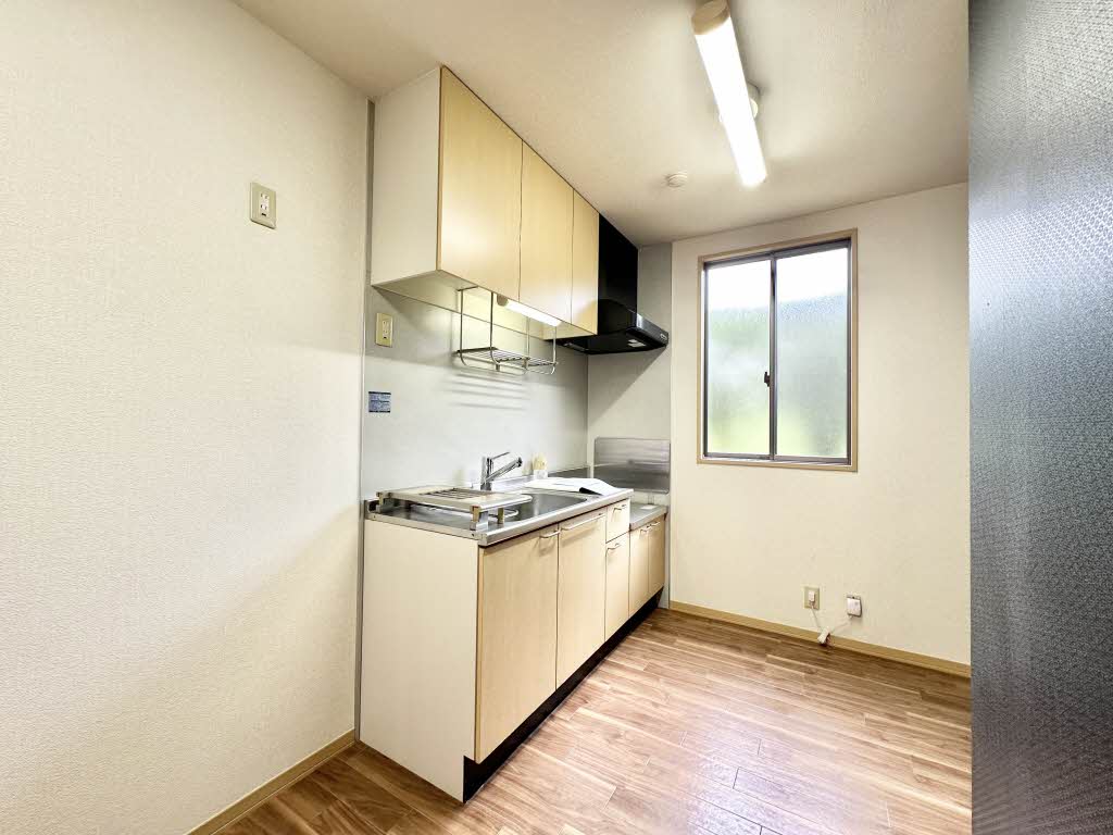 ファミール上町 A102号-6