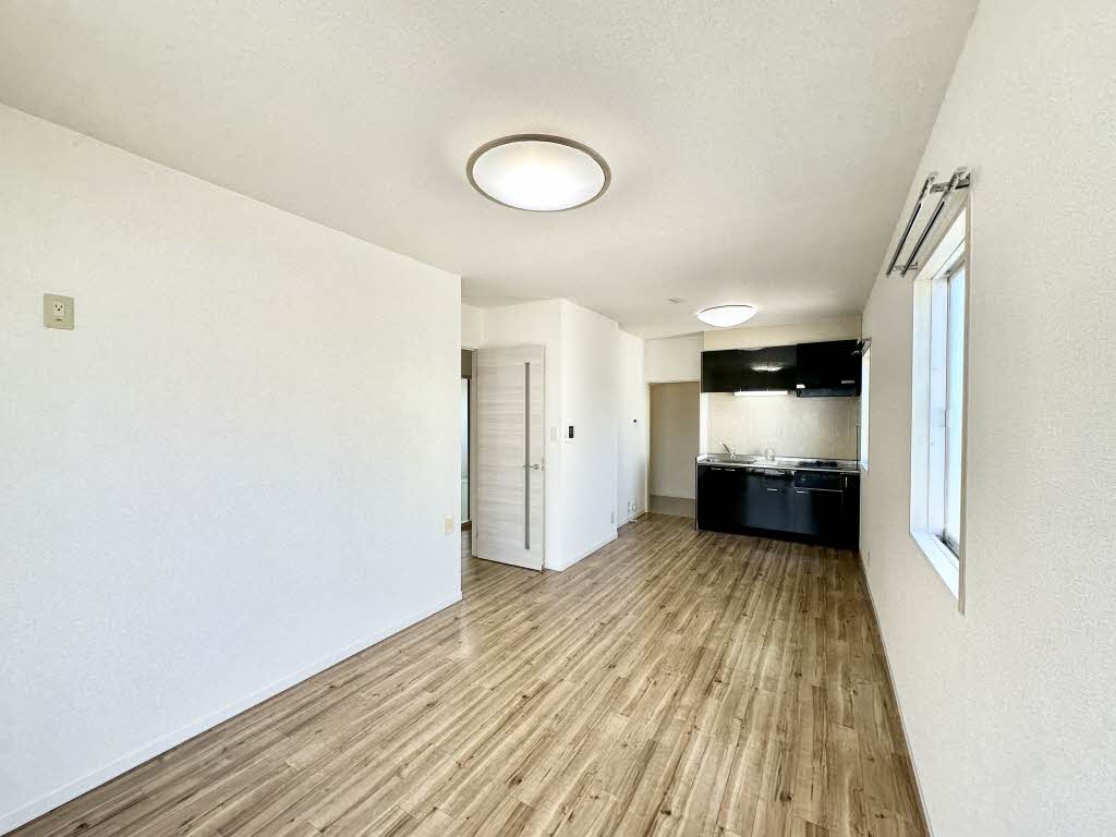 アペックス日進 E202号-3