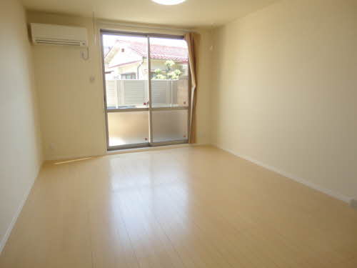 マストタウン上田原 C101号-3