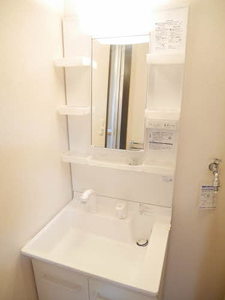 ミニオンフラッツ B101号-9