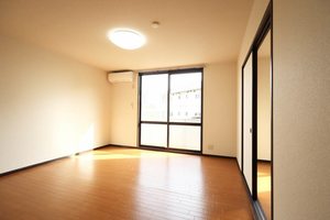 グリーンヒル中島 A102号-3