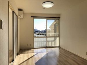 ファミール豊岡 A202号-2