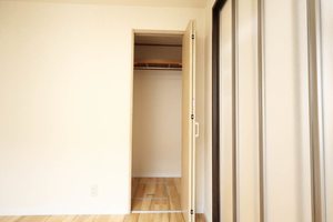 ビューラー伊坂 B101号-10