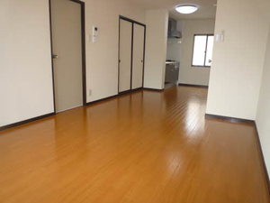 セレナーデ B201号-4