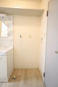 アネックス藤方 B201号-6