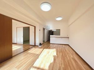 パークサイド琵琶里 0102号-2