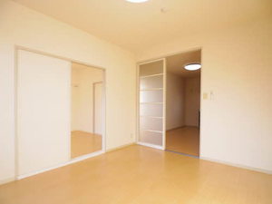 ピースフル愛宕 F202号-8