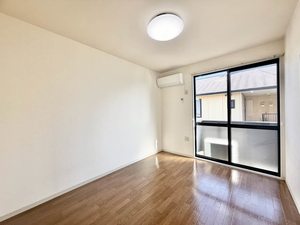 ソレイユ B201号-2