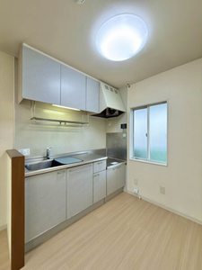 フレグランス伊勢原 0203号-2