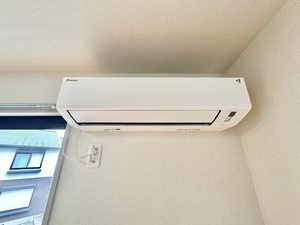 ピュアタウン花園 E202号-13