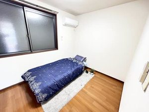 パインクレスト A201号-5