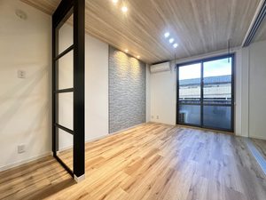 ルミエール B101号-1