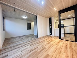 ルミエール B101号-2