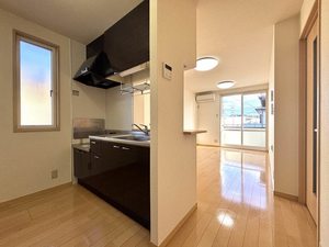 パールハイツ A201号-2