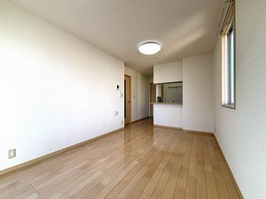 パールハイツ A201号-4