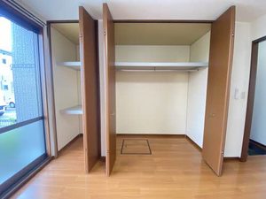 ルネシャリオ B102号-9