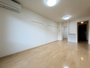 ヴィラ　クオーレ 0201号-12