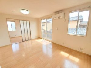 シェモワ大崎 D201号-2