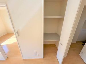 シャーメゾン百々 A101号-4